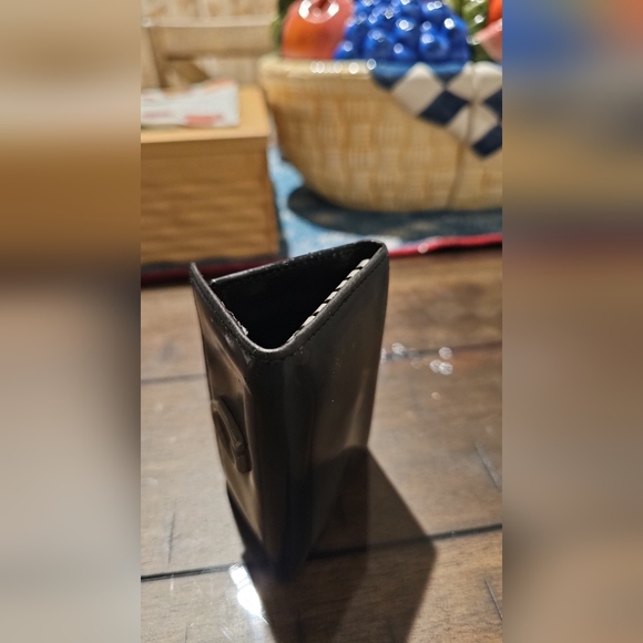 Authentic Black Keyholder with inside pocket, Good condition - Picture 2 of 7